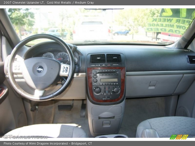 Gold Mist Metallic / Medium Gray 2007 Chevrolet Uplander LT