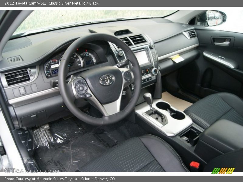 Classic Silver Metallic / Black 2012 Toyota Camry SE