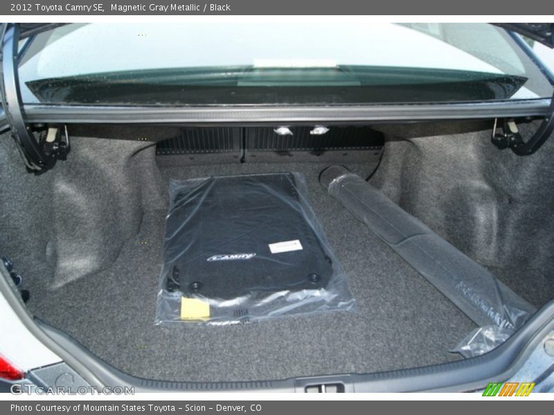 Magnetic Gray Metallic / Black 2012 Toyota Camry SE