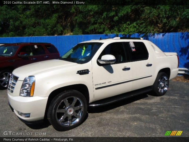White Diamond / Ebony 2010 Cadillac Escalade EXT AWD