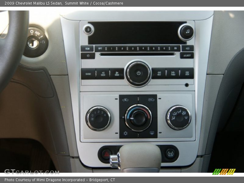 Summit White / Cocoa/Cashmere 2009 Chevrolet Malibu LS Sedan