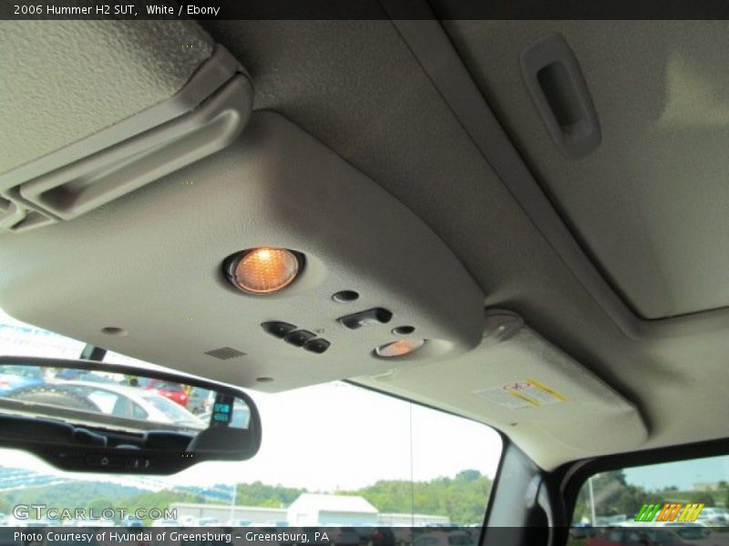 White / Ebony 2006 Hummer H2 SUT