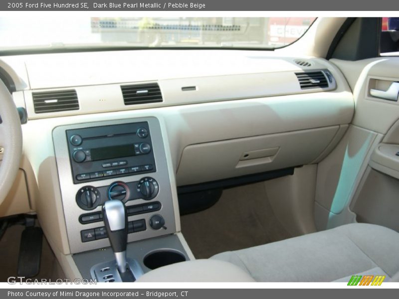 Dark Blue Pearl Metallic / Pebble Beige 2005 Ford Five Hundred SE