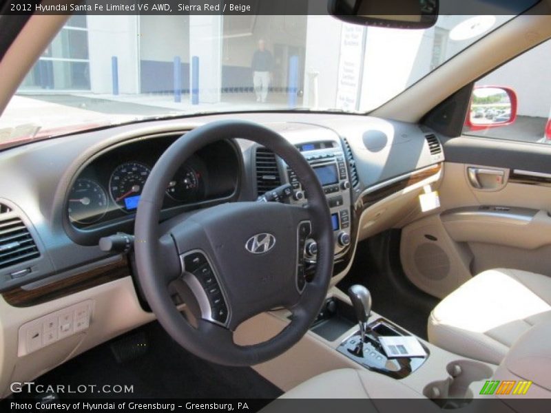 Dashboard of 2012 Santa Fe Limited V6 AWD