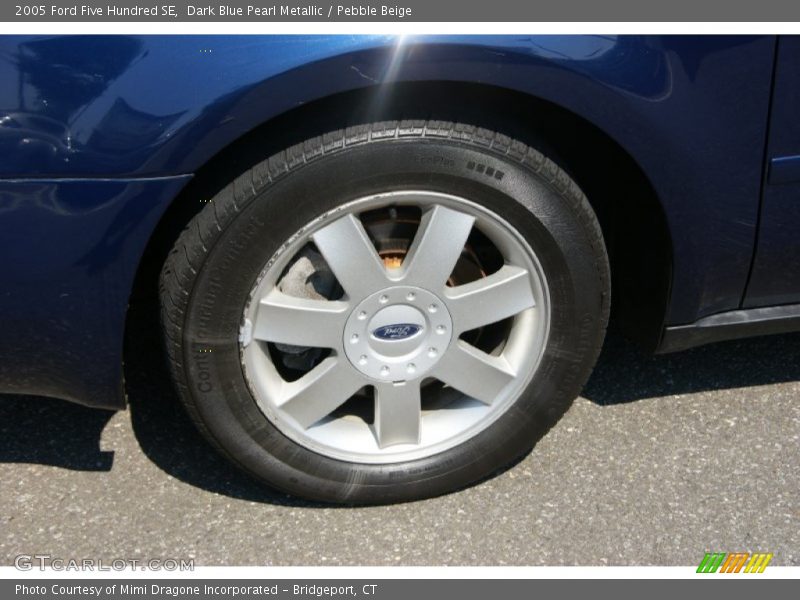 Dark Blue Pearl Metallic / Pebble Beige 2005 Ford Five Hundred SE