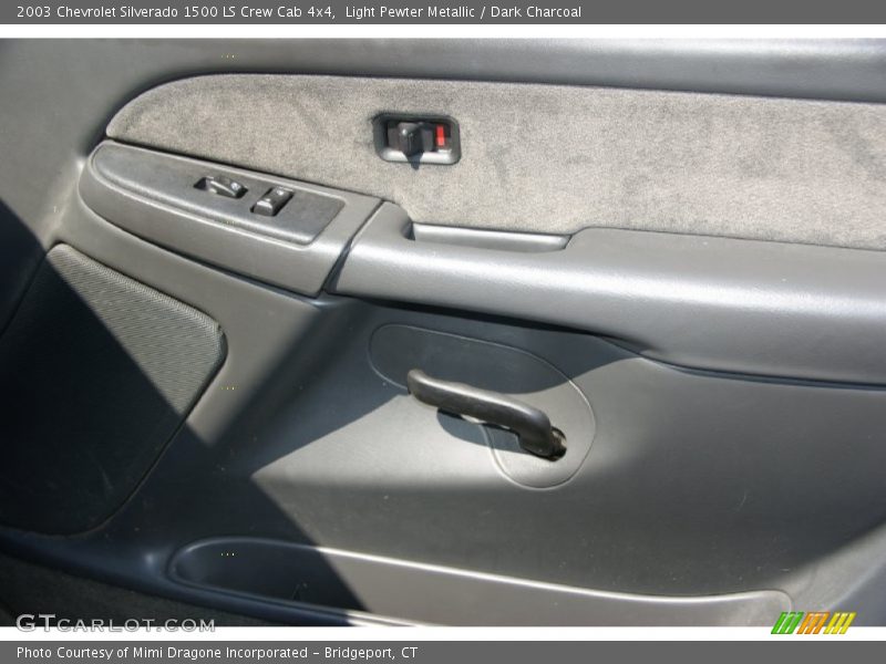 Light Pewter Metallic / Dark Charcoal 2003 Chevrolet Silverado 1500 LS Crew Cab 4x4
