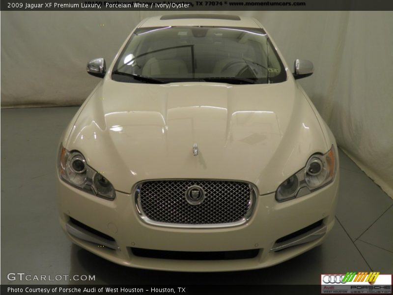 Porcelain White / Ivory/Oyster 2009 Jaguar XF Premium Luxury