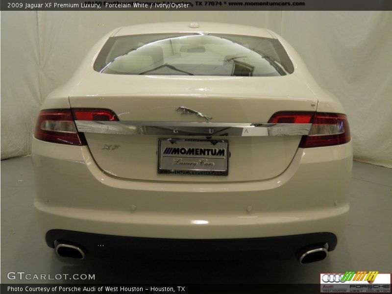 Porcelain White / Ivory/Oyster 2009 Jaguar XF Premium Luxury