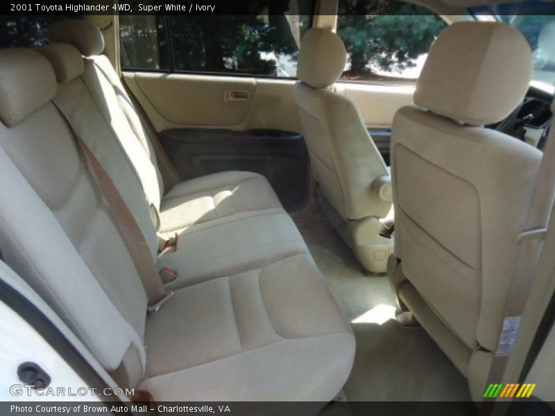 Super White / Ivory 2001 Toyota Highlander 4WD