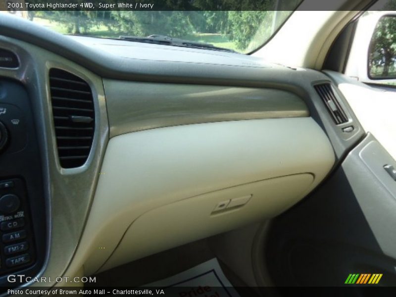 Super White / Ivory 2001 Toyota Highlander 4WD