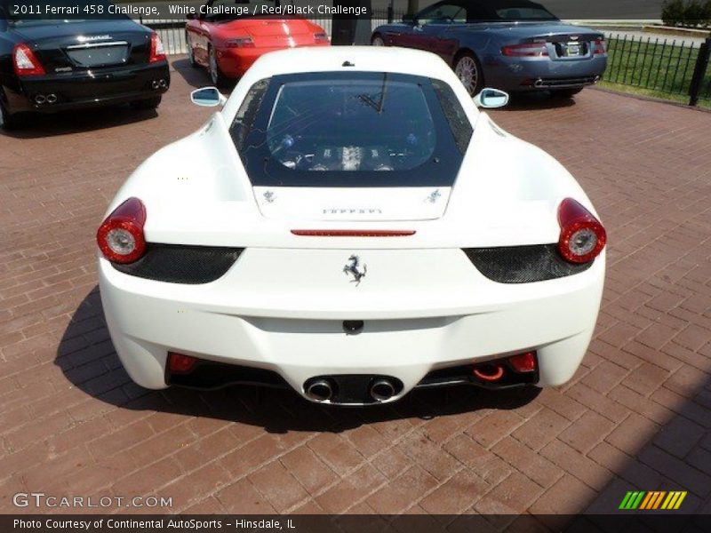 White Challenge / Red/Black Challenge 2011 Ferrari 458 Challenge