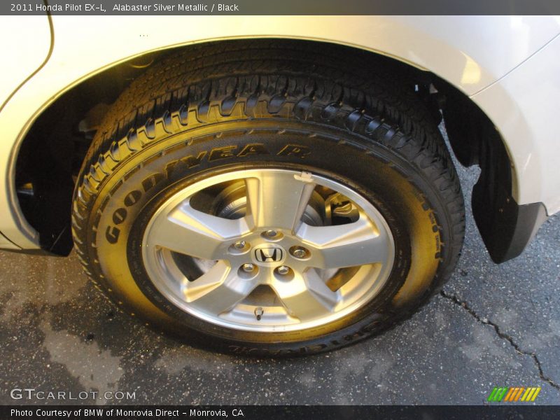 Alabaster Silver Metallic / Black 2011 Honda Pilot EX-L