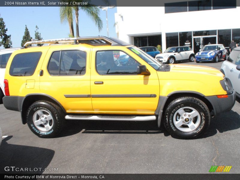 Solar Yellow / Charcoal 2004 Nissan Xterra XE