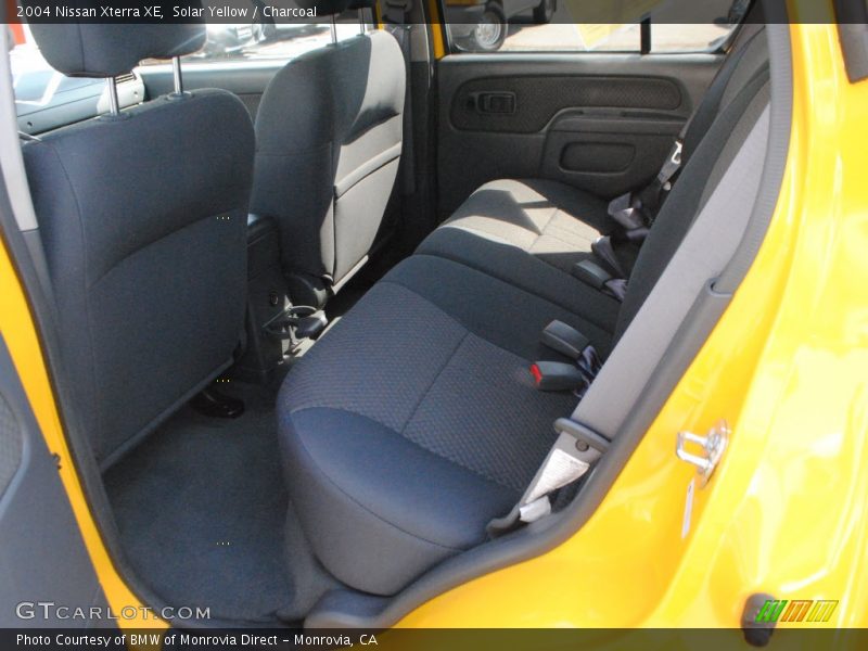 Solar Yellow / Charcoal 2004 Nissan Xterra XE
