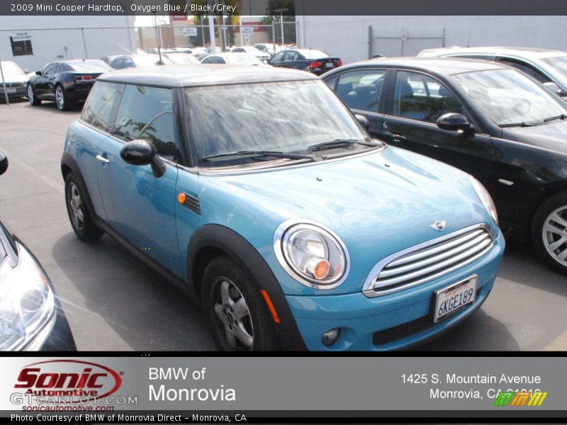 Oxygen Blue / Black/Grey 2009 Mini Cooper Hardtop