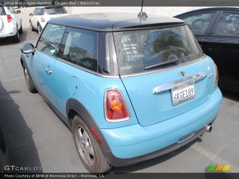 Oxygen Blue / Black/Grey 2009 Mini Cooper Hardtop