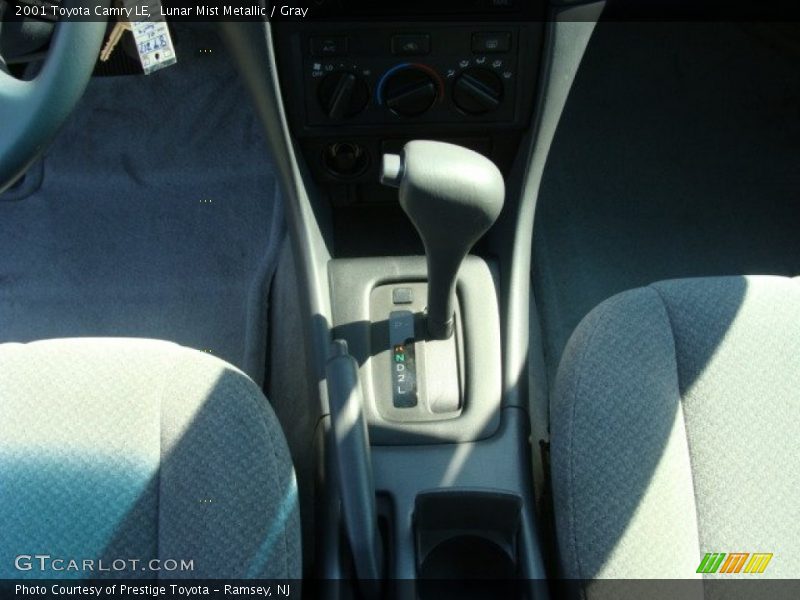 Lunar Mist Metallic / Gray 2001 Toyota Camry LE