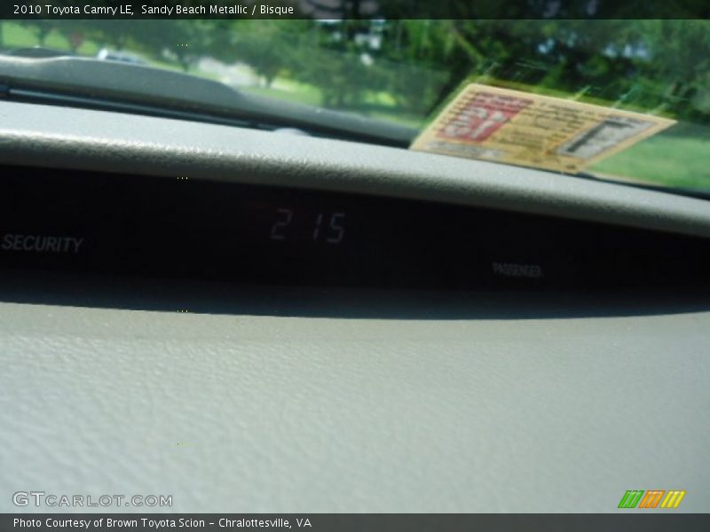 Sandy Beach Metallic / Bisque 2010 Toyota Camry LE