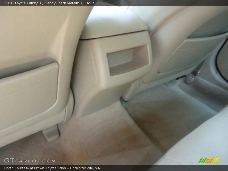 Sandy Beach Metallic / Bisque 2010 Toyota Camry LE