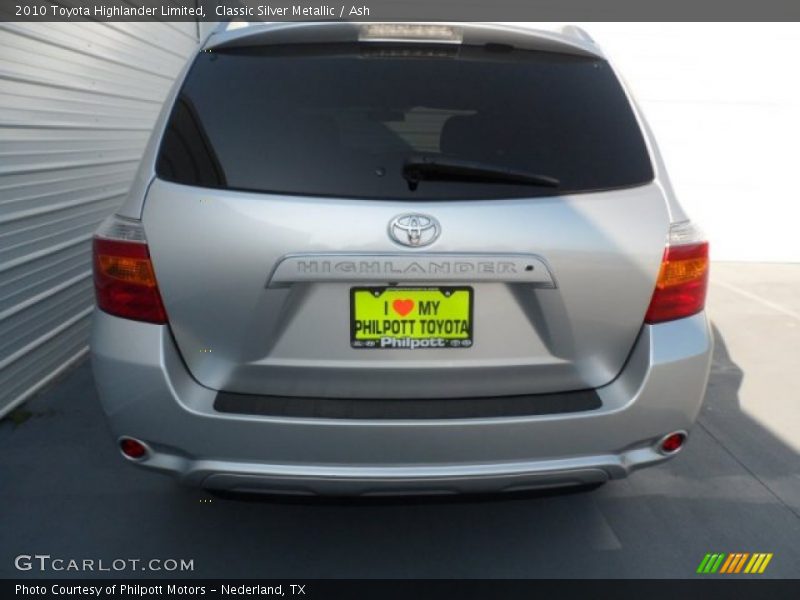 Classic Silver Metallic / Ash 2010 Toyota Highlander Limited