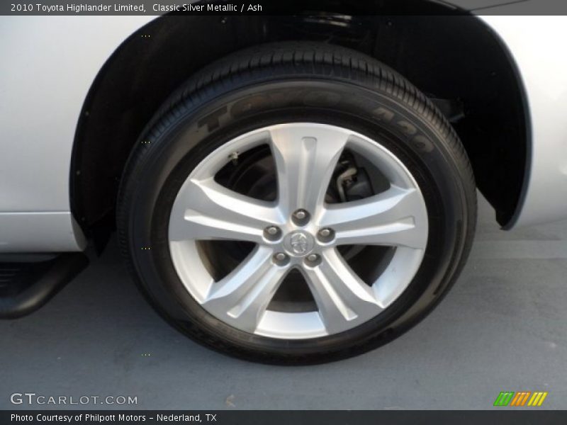 Classic Silver Metallic / Ash 2010 Toyota Highlander Limited