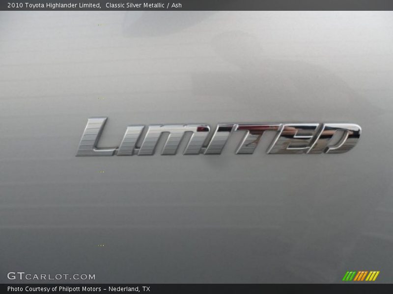 Classic Silver Metallic / Ash 2010 Toyota Highlander Limited