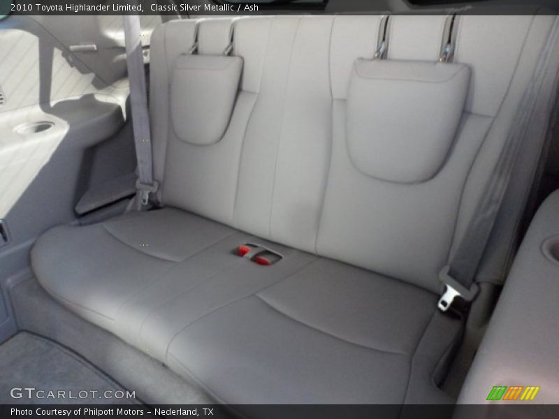 Classic Silver Metallic / Ash 2010 Toyota Highlander Limited