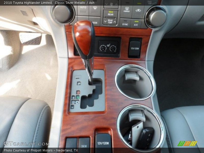 Classic Silver Metallic / Ash 2010 Toyota Highlander Limited