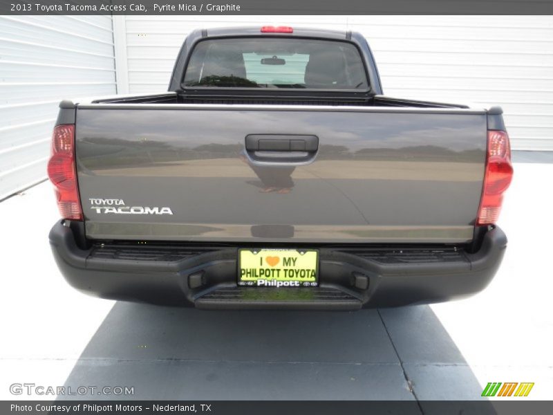 Pyrite Mica / Graphite 2013 Toyota Tacoma Access Cab