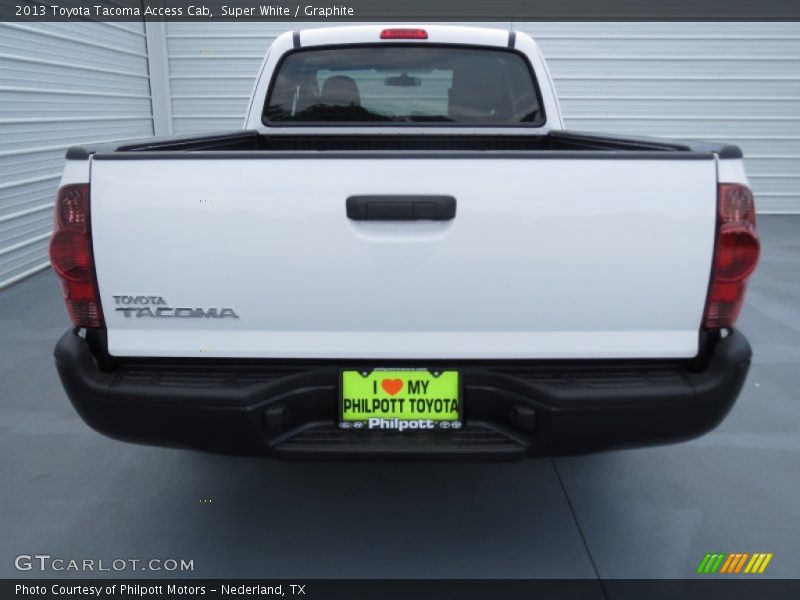Super White / Graphite 2013 Toyota Tacoma Access Cab