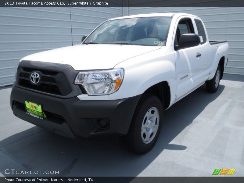 Super White / Graphite 2013 Toyota Tacoma Access Cab