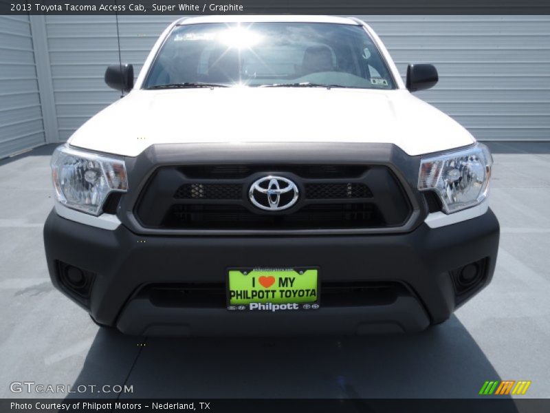 Super White / Graphite 2013 Toyota Tacoma Access Cab