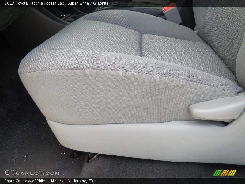 Super White / Graphite 2013 Toyota Tacoma Access Cab