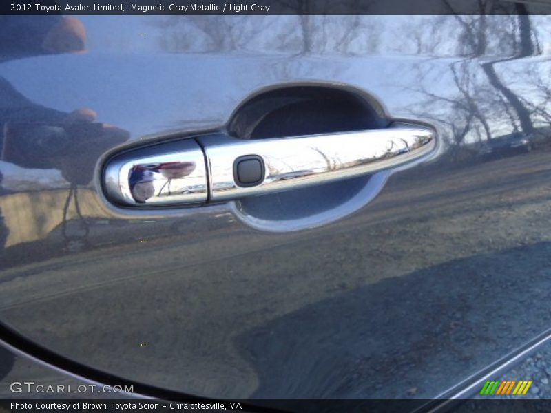 Magnetic Gray Metallic / Light Gray 2012 Toyota Avalon Limited