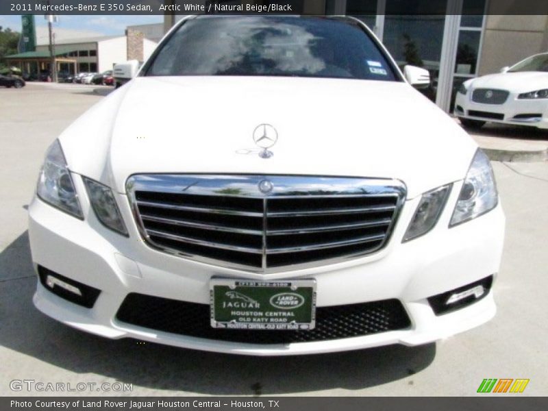 Arctic White / Natural Beige/Black 2011 Mercedes-Benz E 350 Sedan