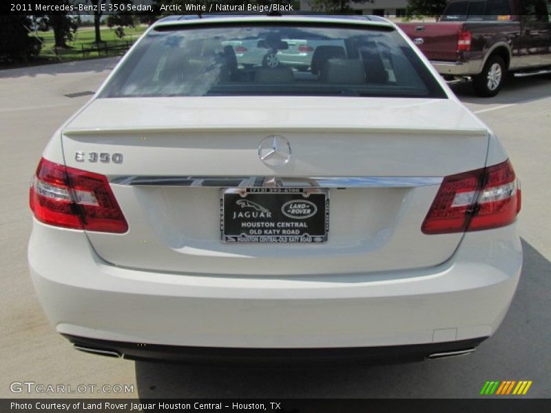 Arctic White / Natural Beige/Black 2011 Mercedes-Benz E 350 Sedan