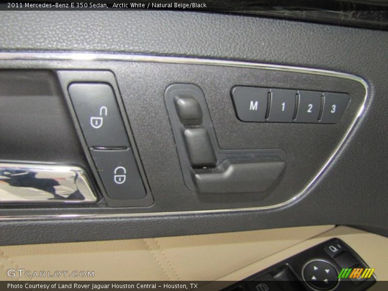 Arctic White / Natural Beige/Black 2011 Mercedes-Benz E 350 Sedan