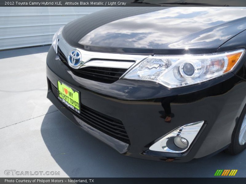Attitude Black Metallic / Light Gray 2012 Toyota Camry Hybrid XLE