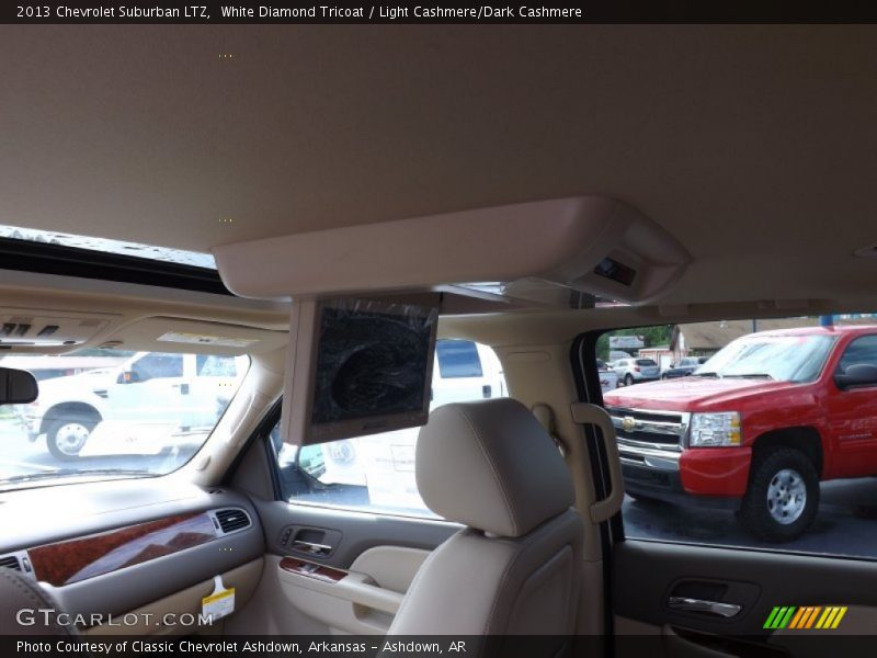 White Diamond Tricoat / Light Cashmere/Dark Cashmere 2013 Chevrolet Suburban LTZ