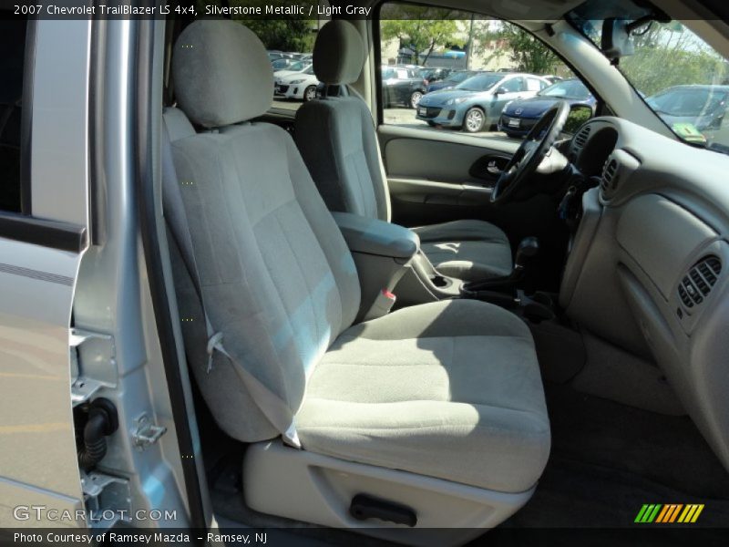 Silverstone Metallic / Light Gray 2007 Chevrolet TrailBlazer LS 4x4