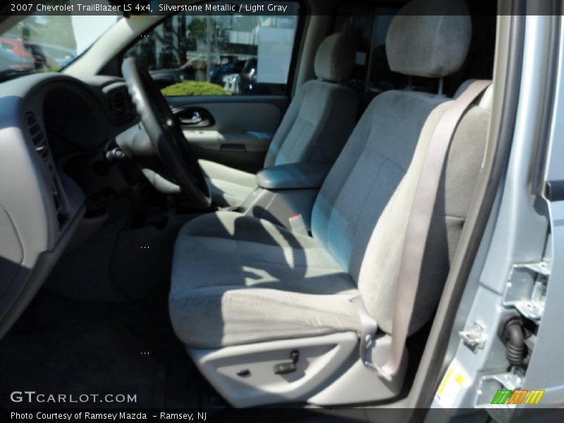 Silverstone Metallic / Light Gray 2007 Chevrolet TrailBlazer LS 4x4
