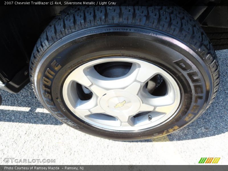 Silverstone Metallic / Light Gray 2007 Chevrolet TrailBlazer LS 4x4