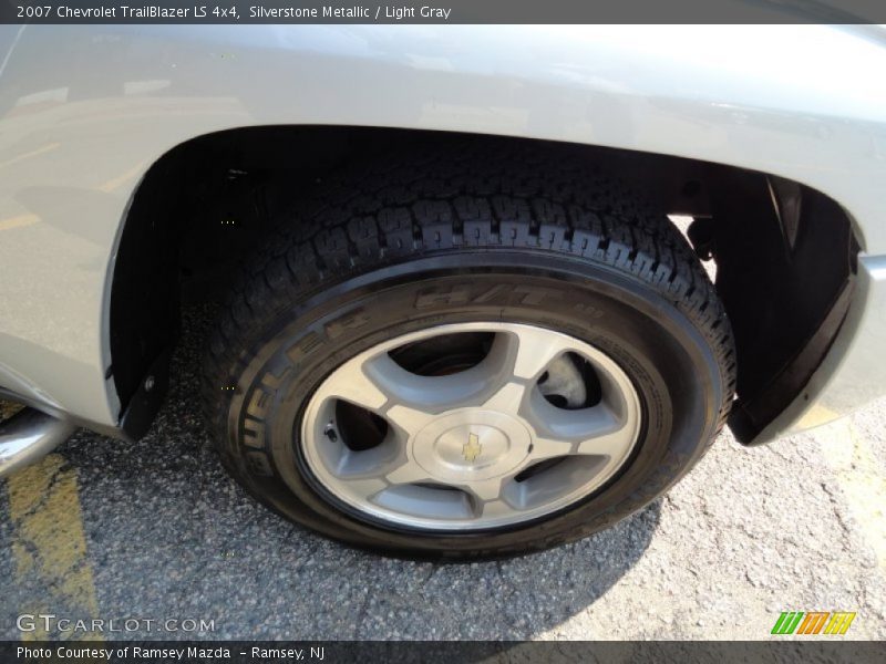 Silverstone Metallic / Light Gray 2007 Chevrolet TrailBlazer LS 4x4