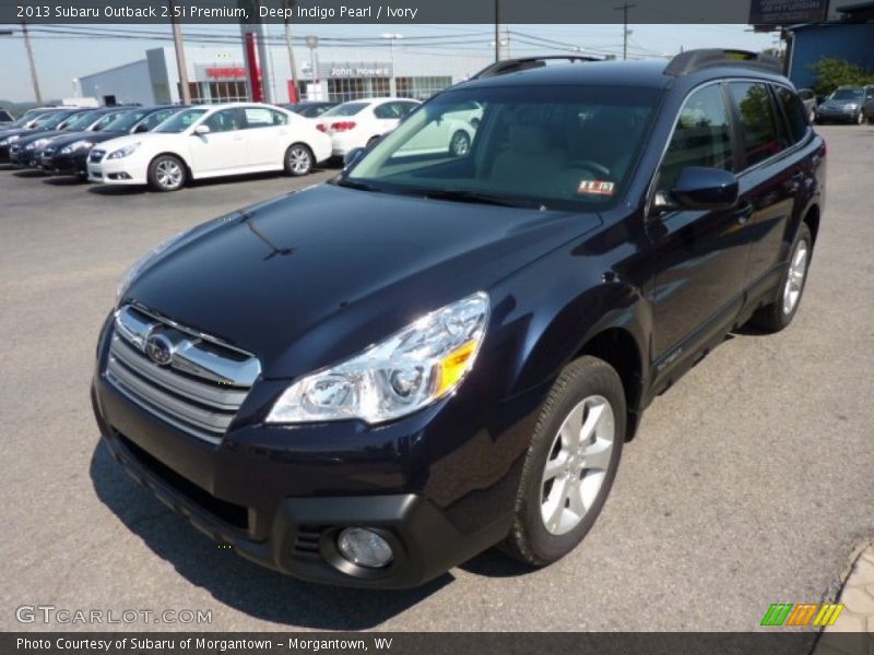 Deep Indigo Pearl / Ivory 2013 Subaru Outback 2.5i Premium