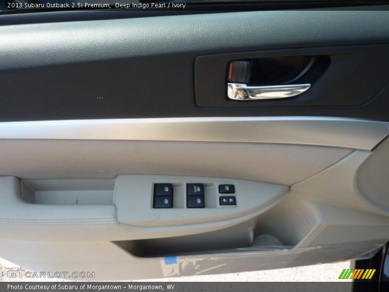Deep Indigo Pearl / Ivory 2013 Subaru Outback 2.5i Premium