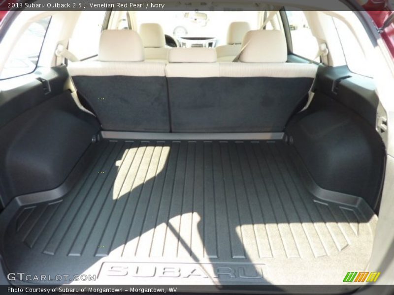 Venetian Red Pearl / Ivory 2013 Subaru Outback 2.5i