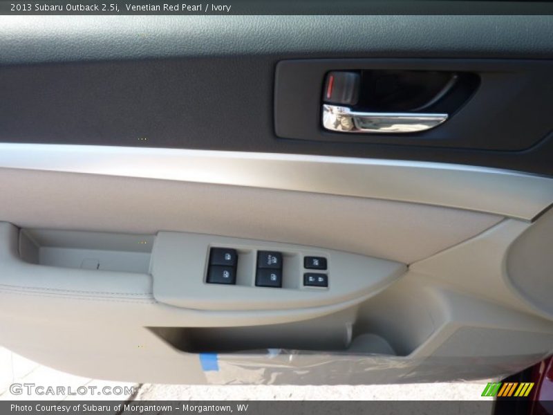 Venetian Red Pearl / Ivory 2013 Subaru Outback 2.5i