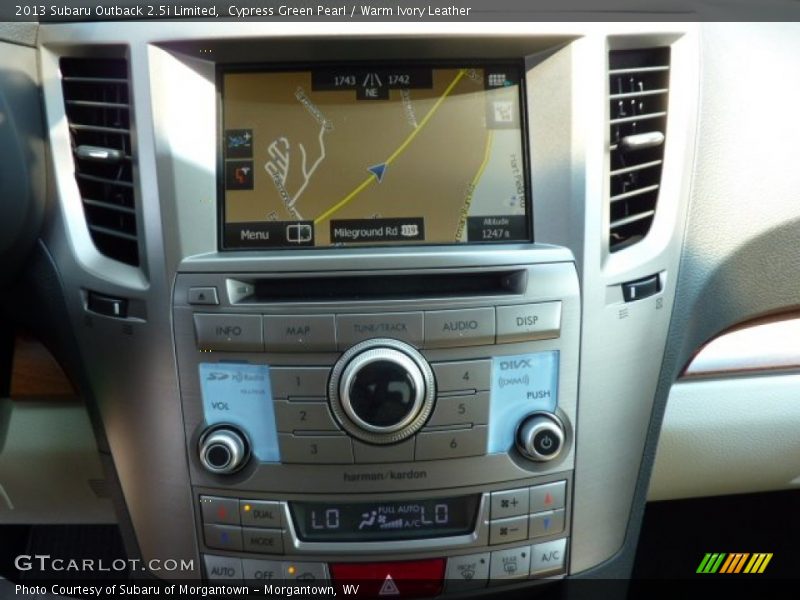 Navigation of 2013 Outback 2.5i Limited