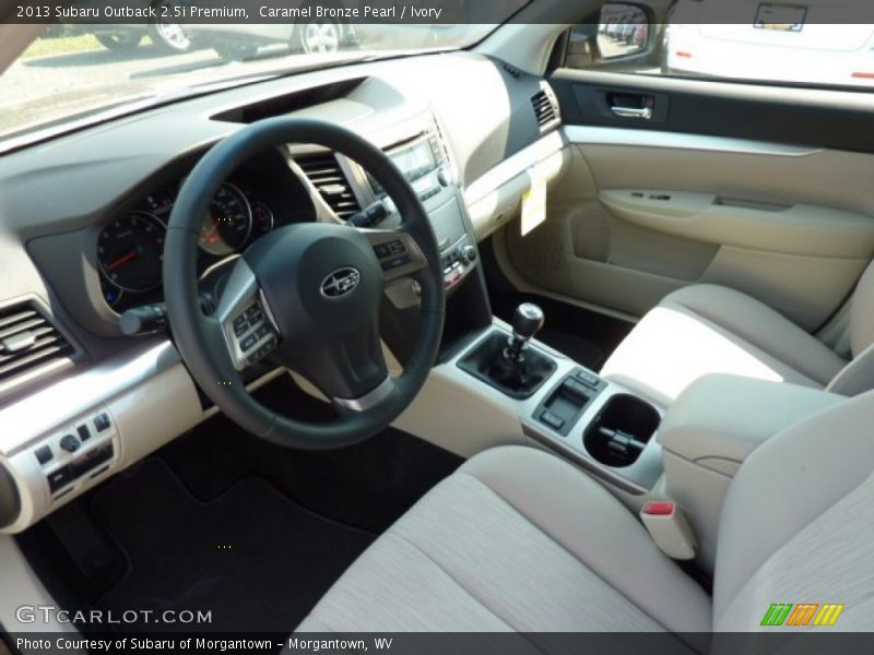 Caramel Bronze Pearl / Ivory 2013 Subaru Outback 2.5i Premium