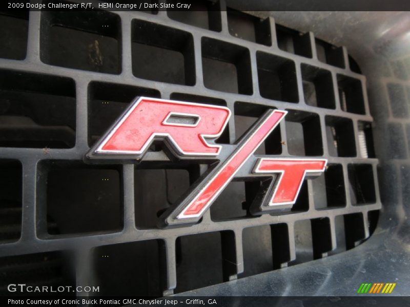 R/T - 2009 Dodge Challenger R/T